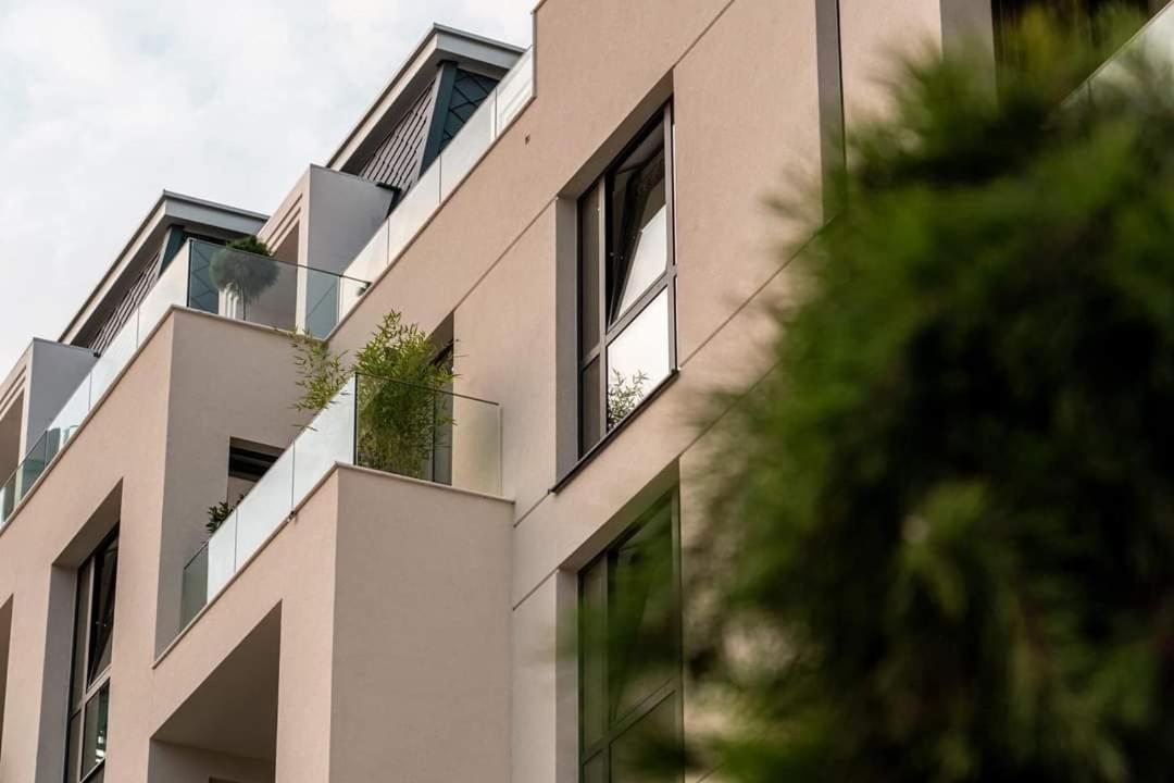 Apartment Allure Varna *