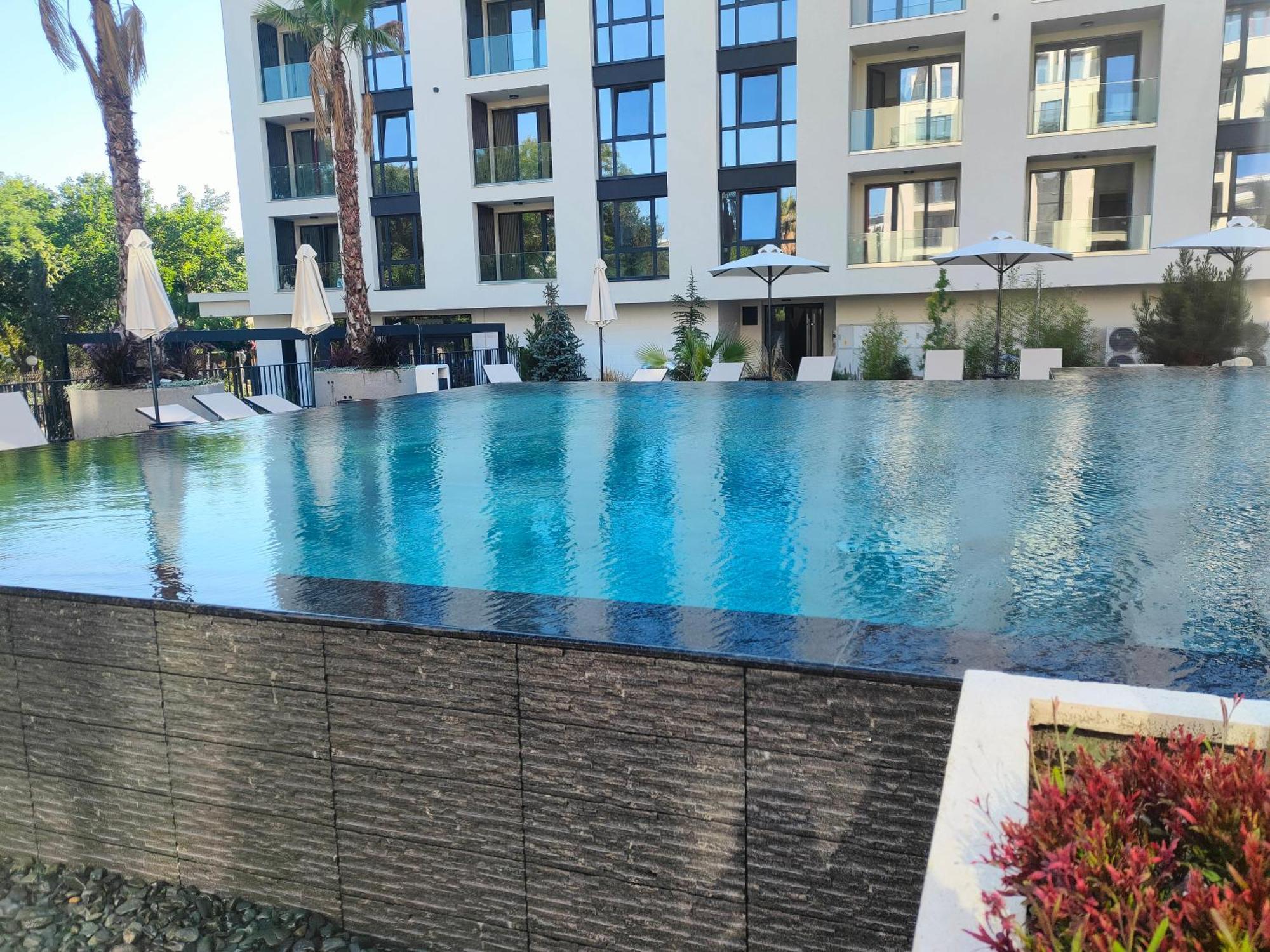 Allure Varna Apartment *