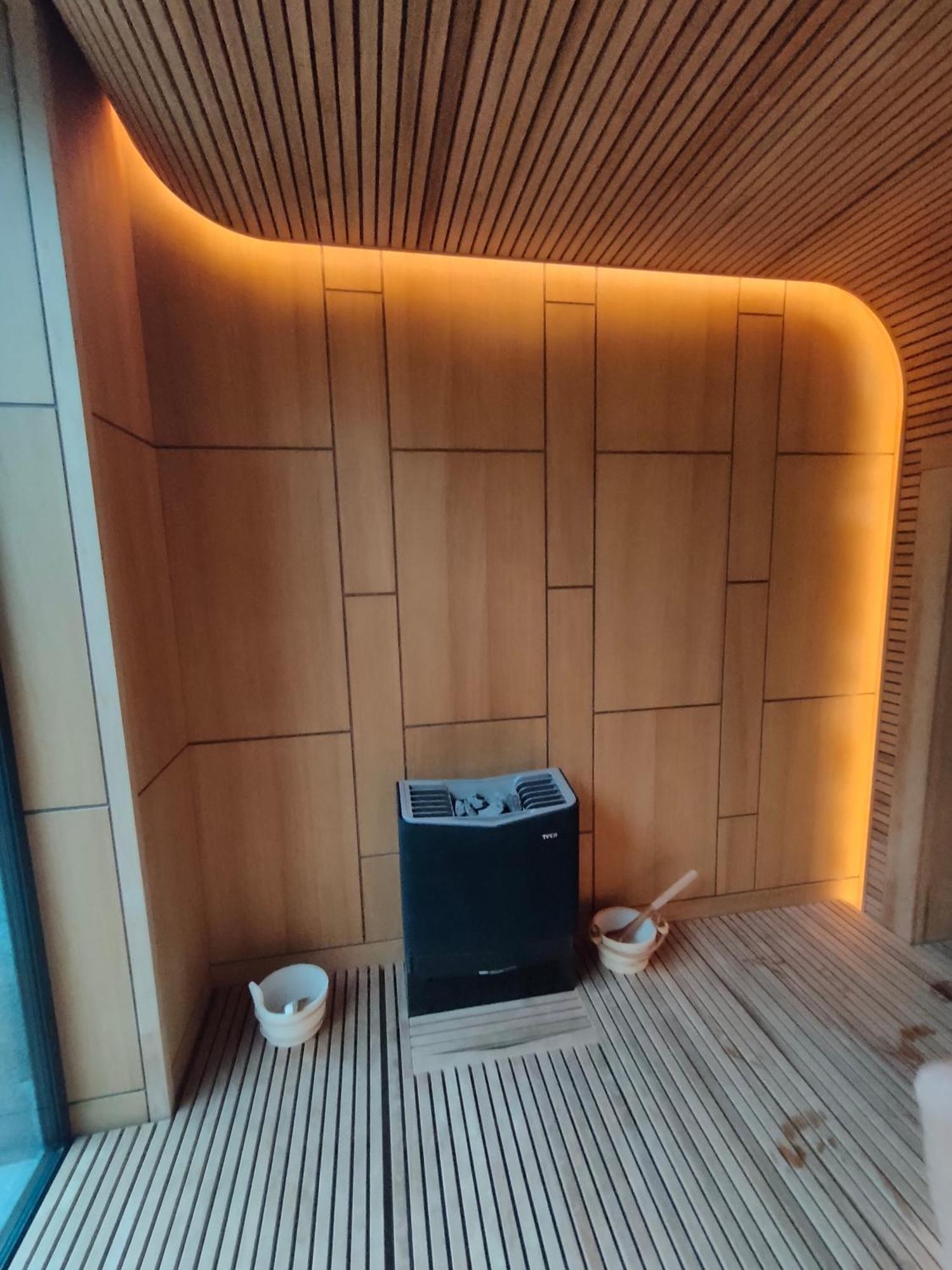 Allure Varna